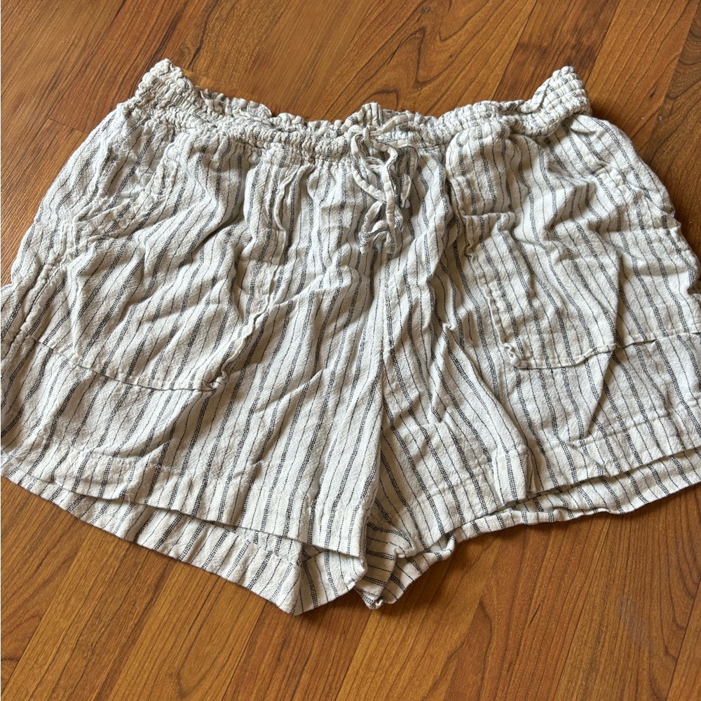 Linen Shorts